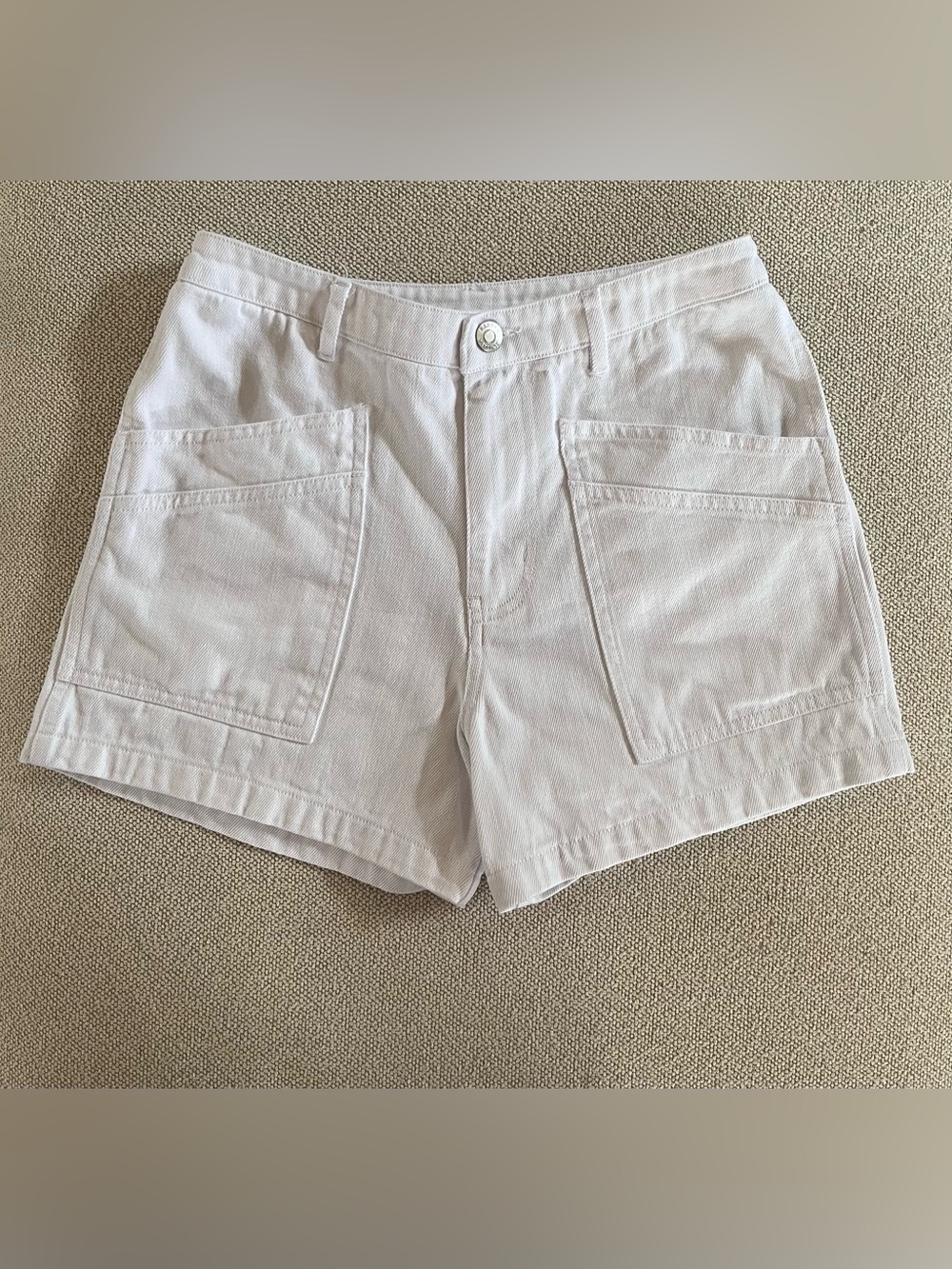 White Harper Heritage Front Pocket cotton summer Shorts EUC Size 25 (small)